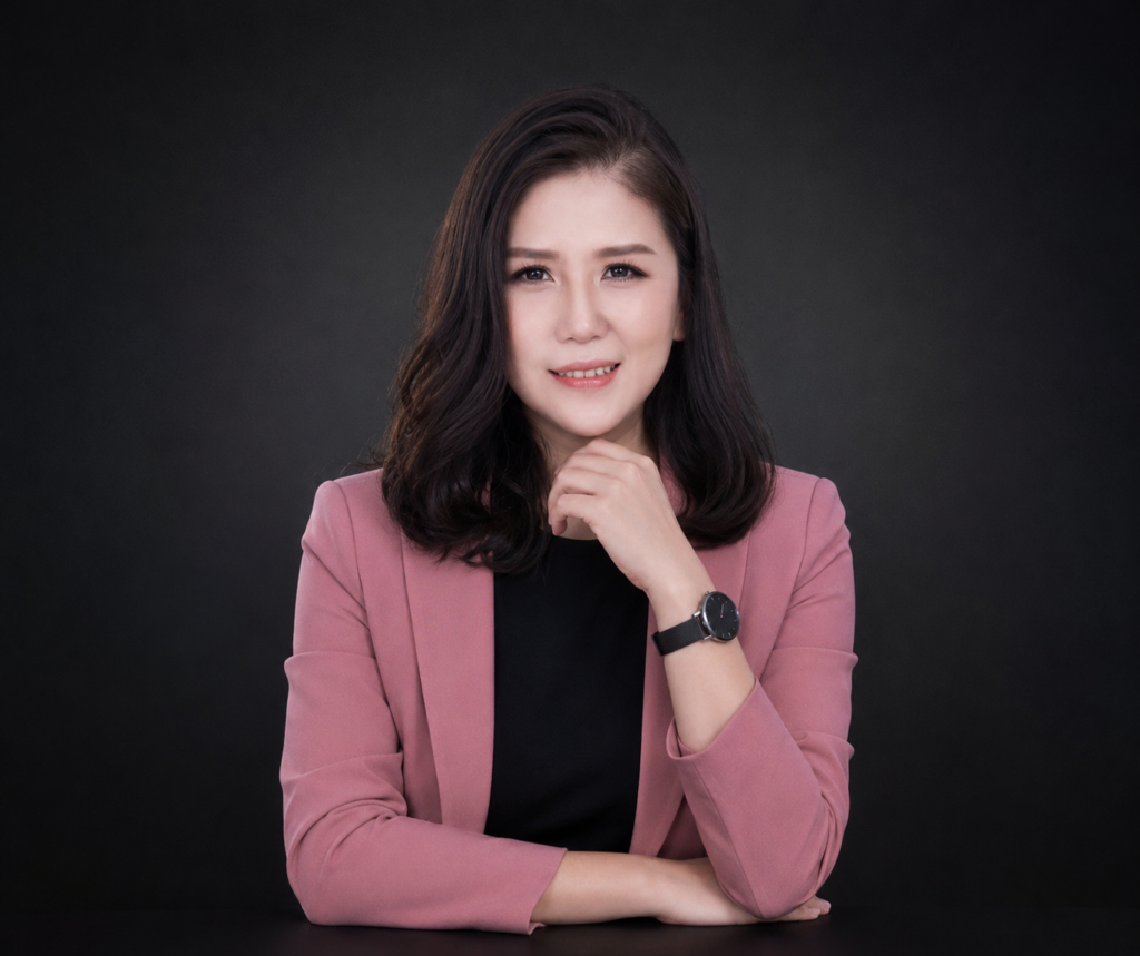 Phoebe Woon